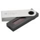 Bundle: Ledger Nano S + 2x Plaques en métal de private key incl. graveur